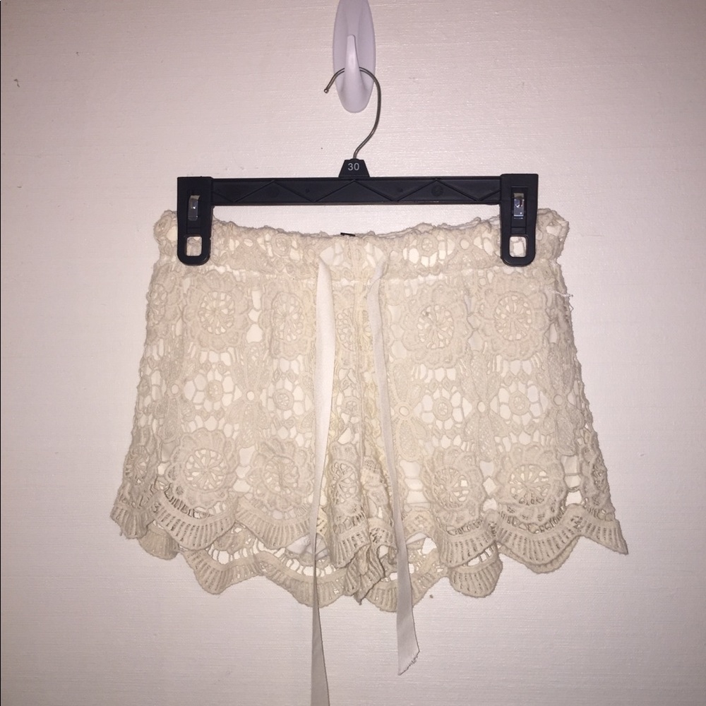 Tillys lace shorts